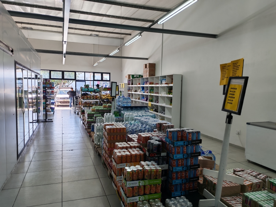 To Let Commercial Property for Rent in Gants Plaza Western Cape